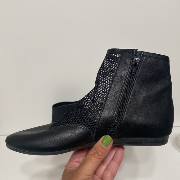 Arche Lameto Ankle Mesh and Leather Booties Made in France - Picture 3 of 17